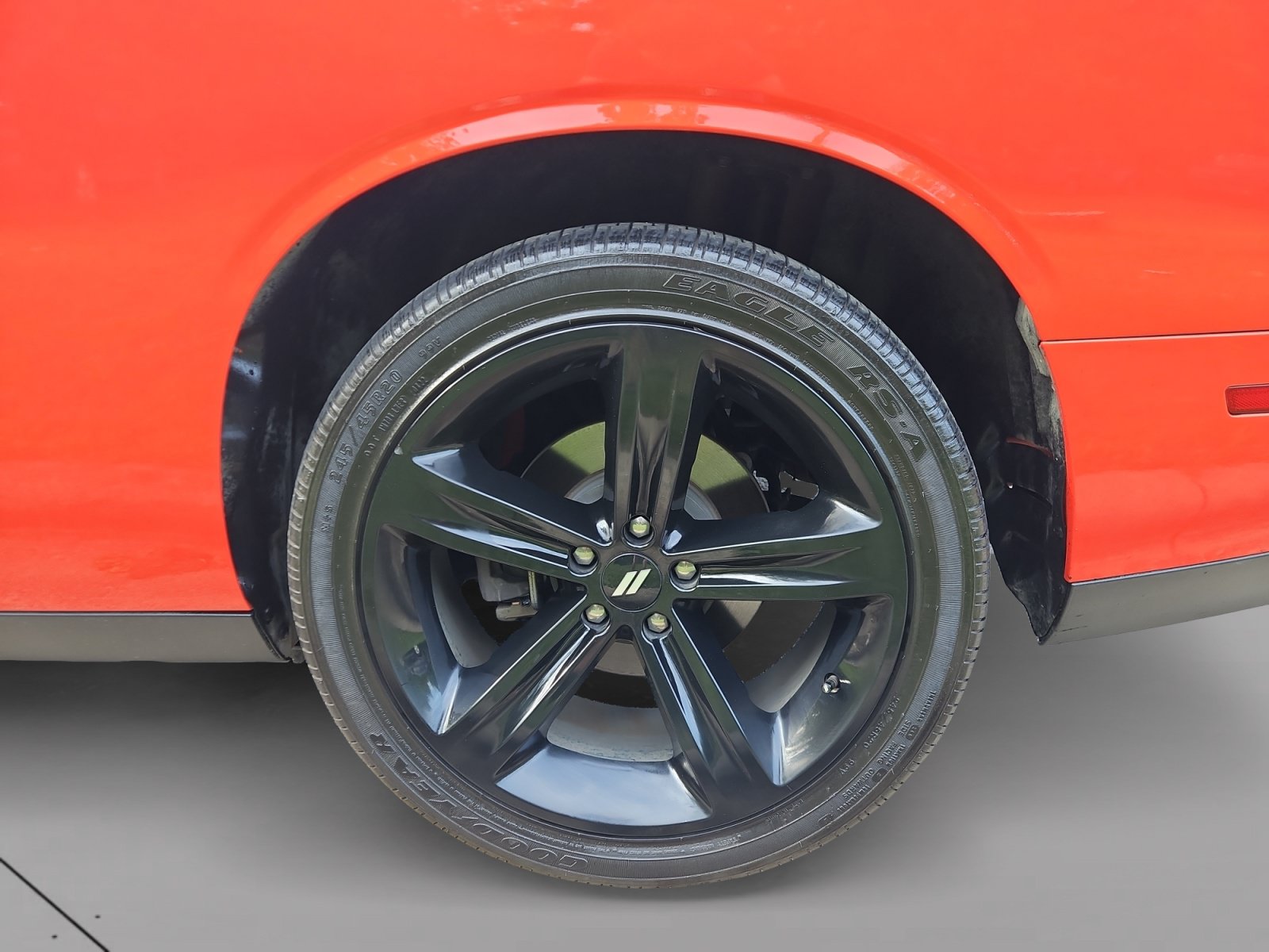 Used 2018 Dodge Challenger R/T w/ Cold Weather Group RWD image 14
