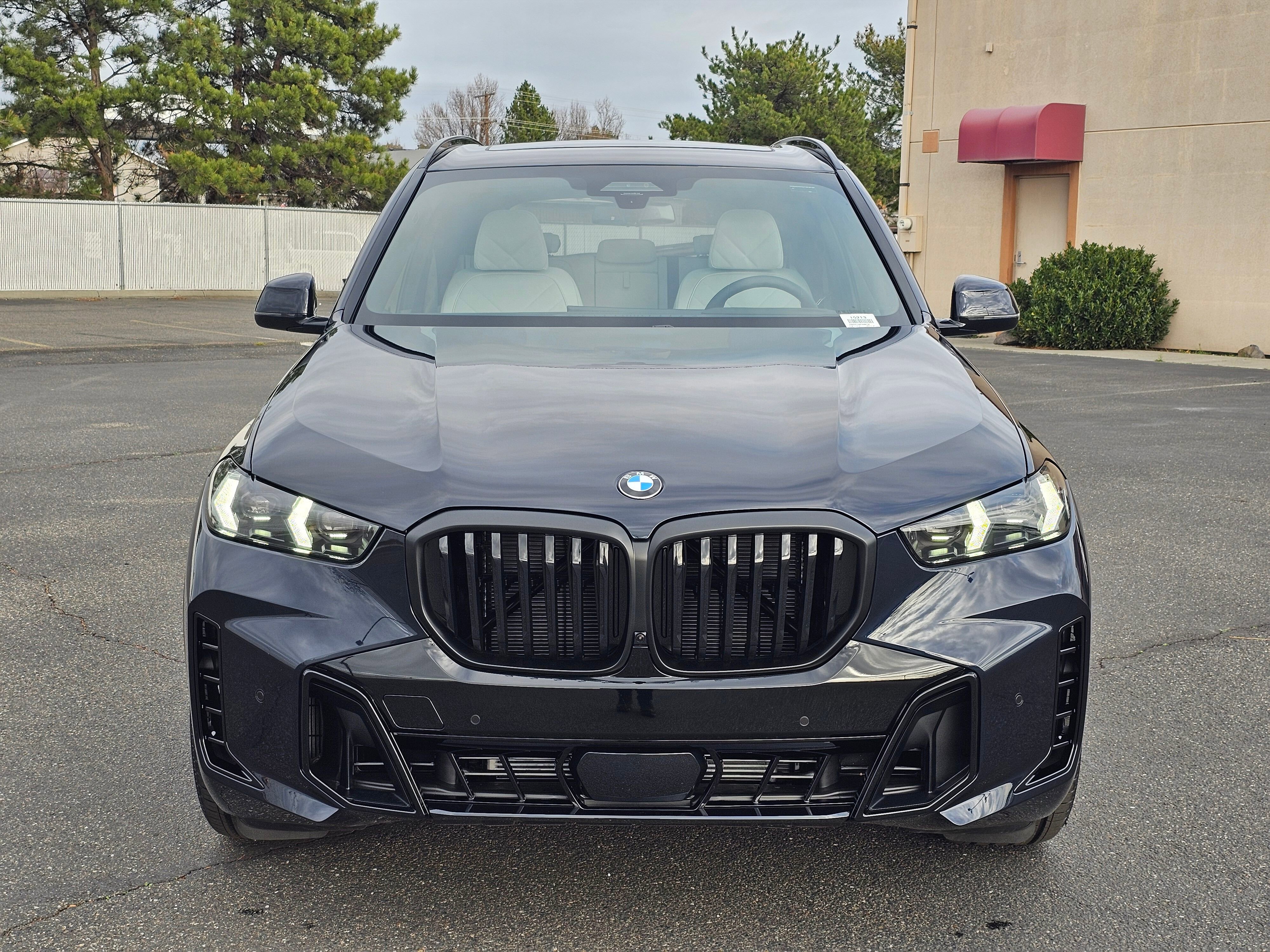 New 2026 BMW X5 xDrive40i w/ M Sport Package image 6