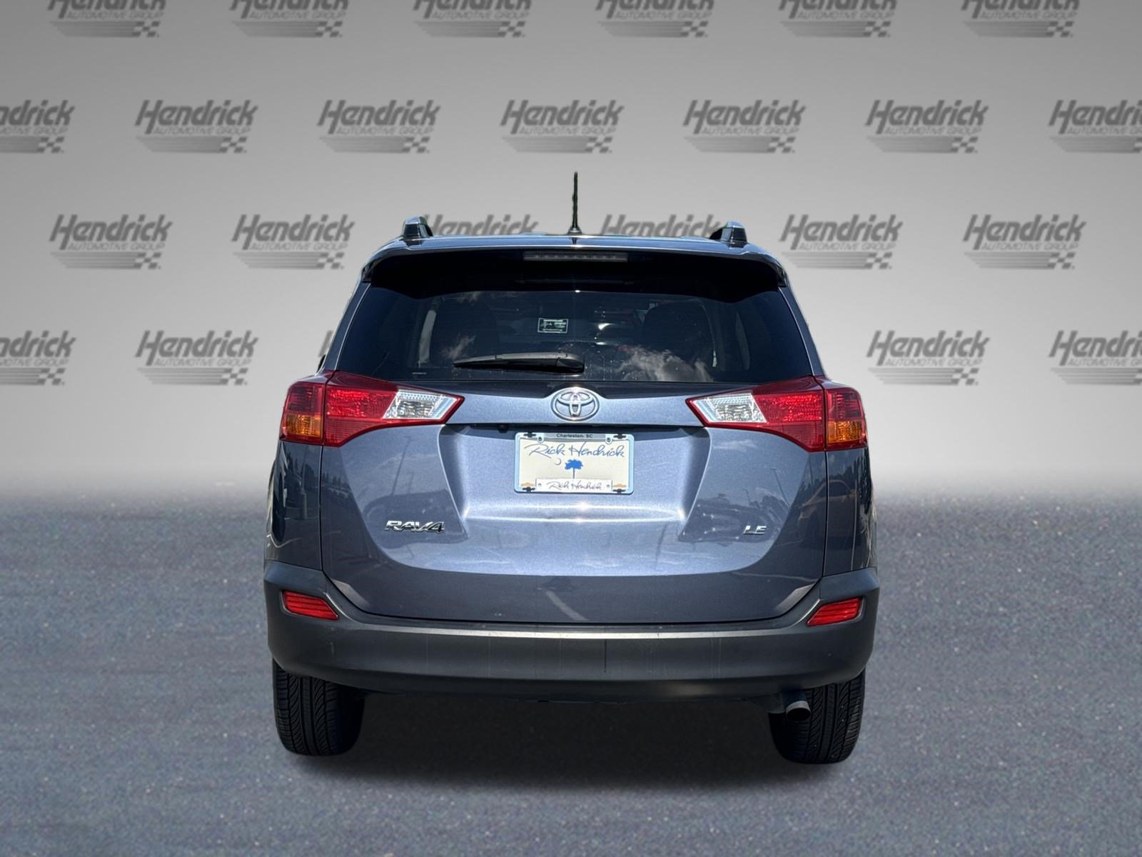 Used 2013 Toyota RAV4 LE FWD image 9