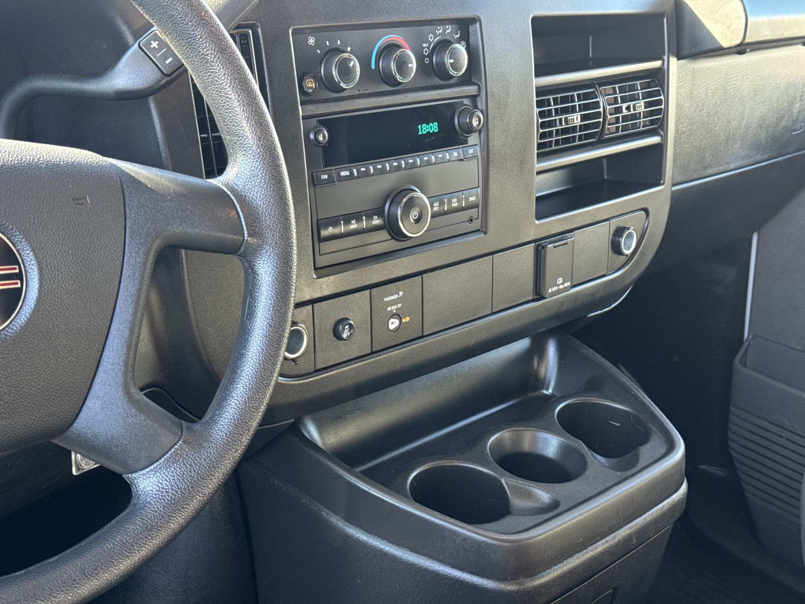 Used 2024 GMC Savana 2500 Work Van w/ Driver Convenience Package image 4