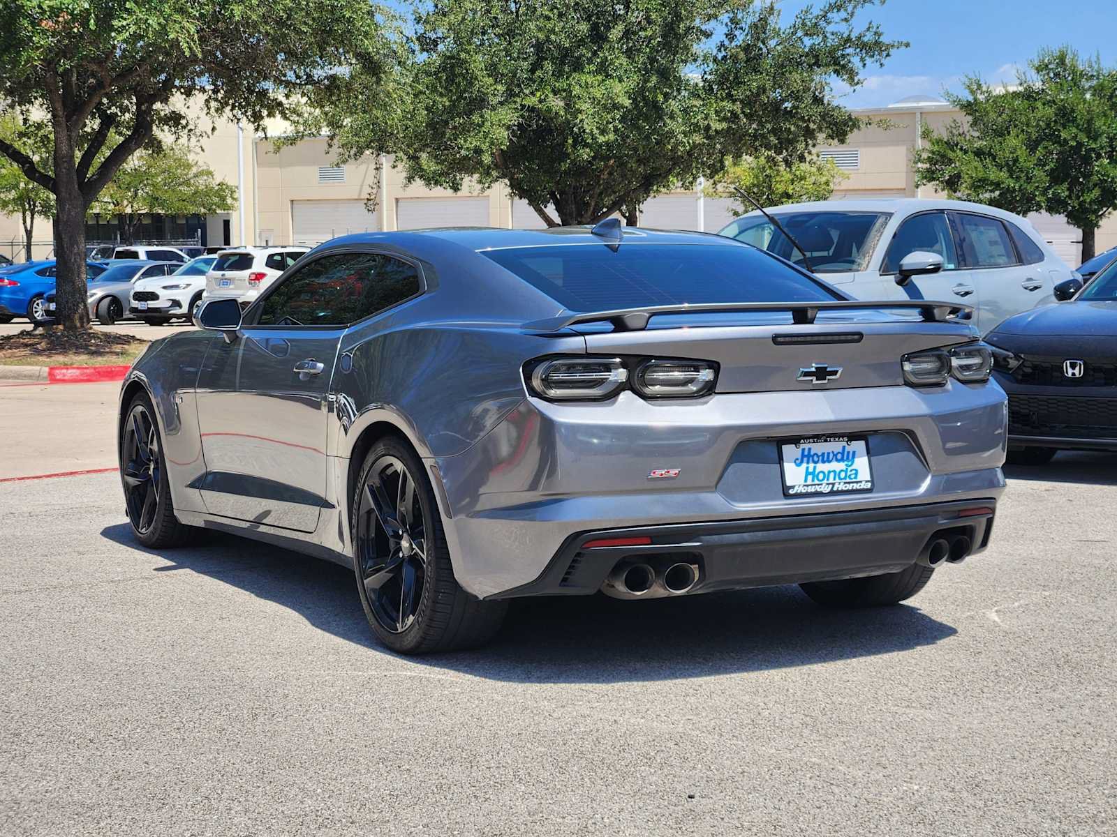 Used 2019 Chevrolet Camaro SS RWD image 5