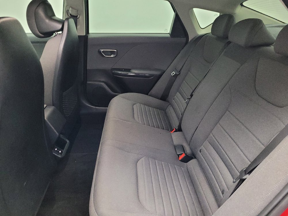 Used 2025 Kia K4 EX FWD image 18