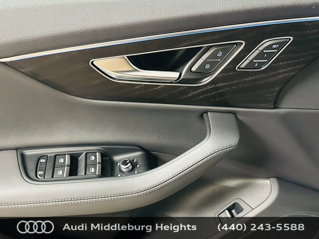Used 2023 Audi Q7 2.0T Premium Plus w/ Premium Plus Package image 24