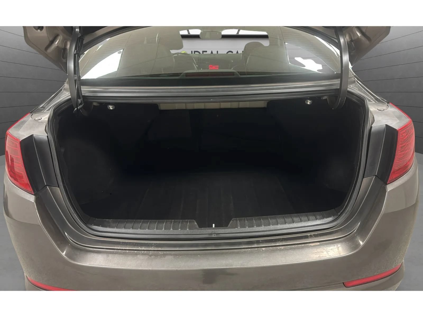 Used 2011 Kia Optima EX FWD image 19