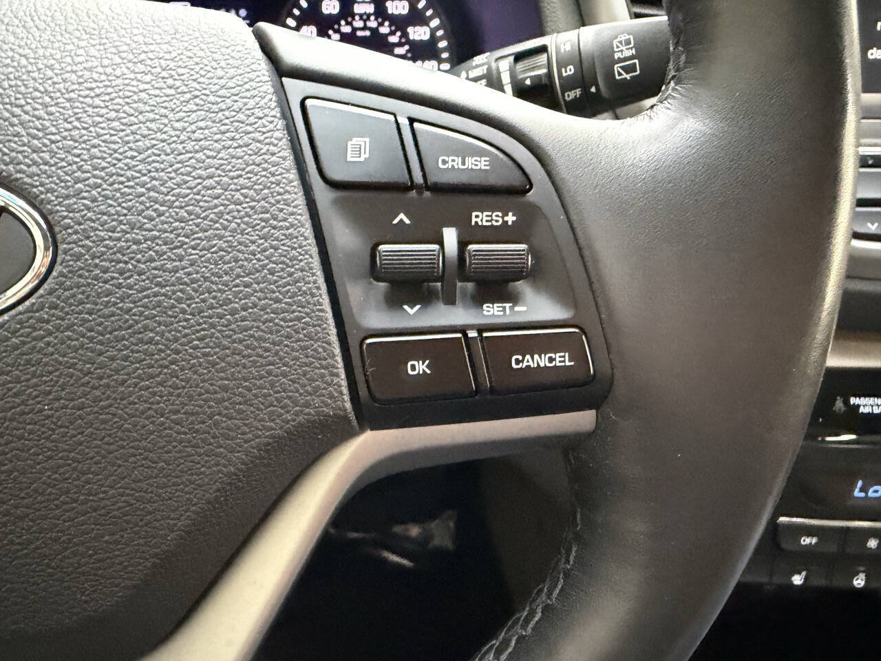 Used 2018 Hyundai Tucson Limited AWD/4WD image 24