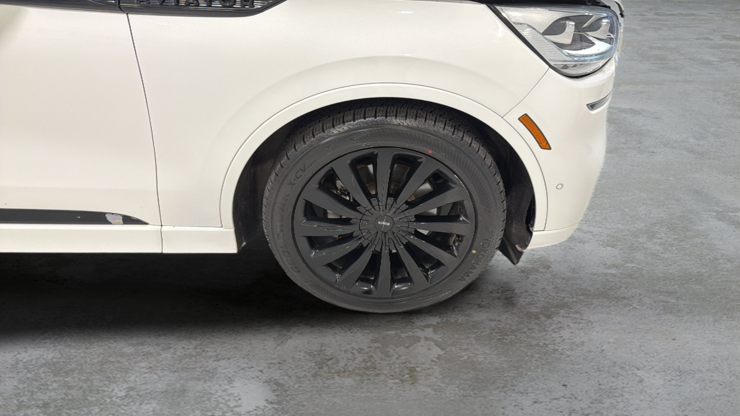 Used 2023 Lincoln Aviator Black Label Grand Touring w/ Class IV Trailer Tow Package AWD/4WD image 30