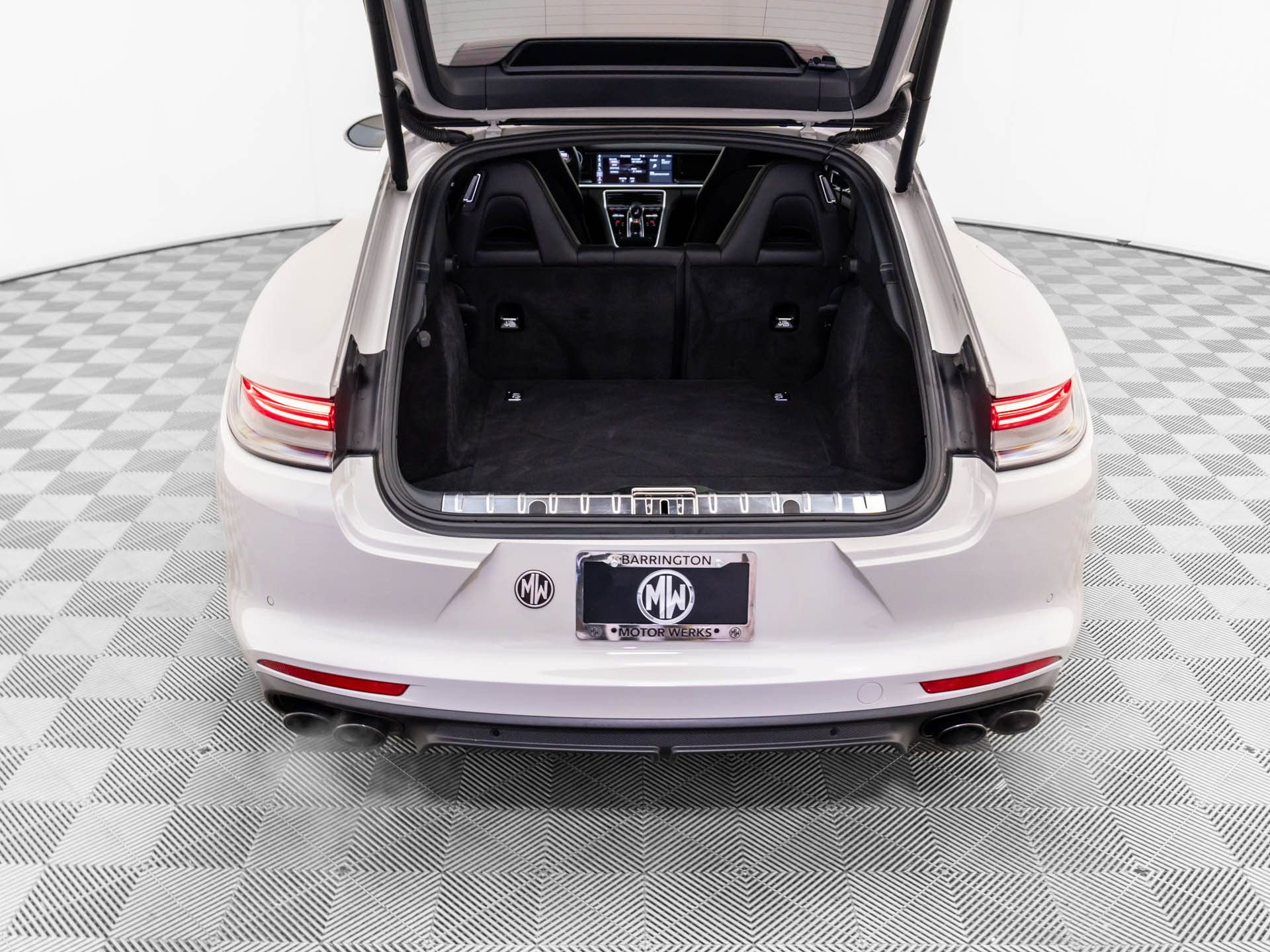 Used 2021 Porsche Panamera Turbo S w/ Premium Package image 35