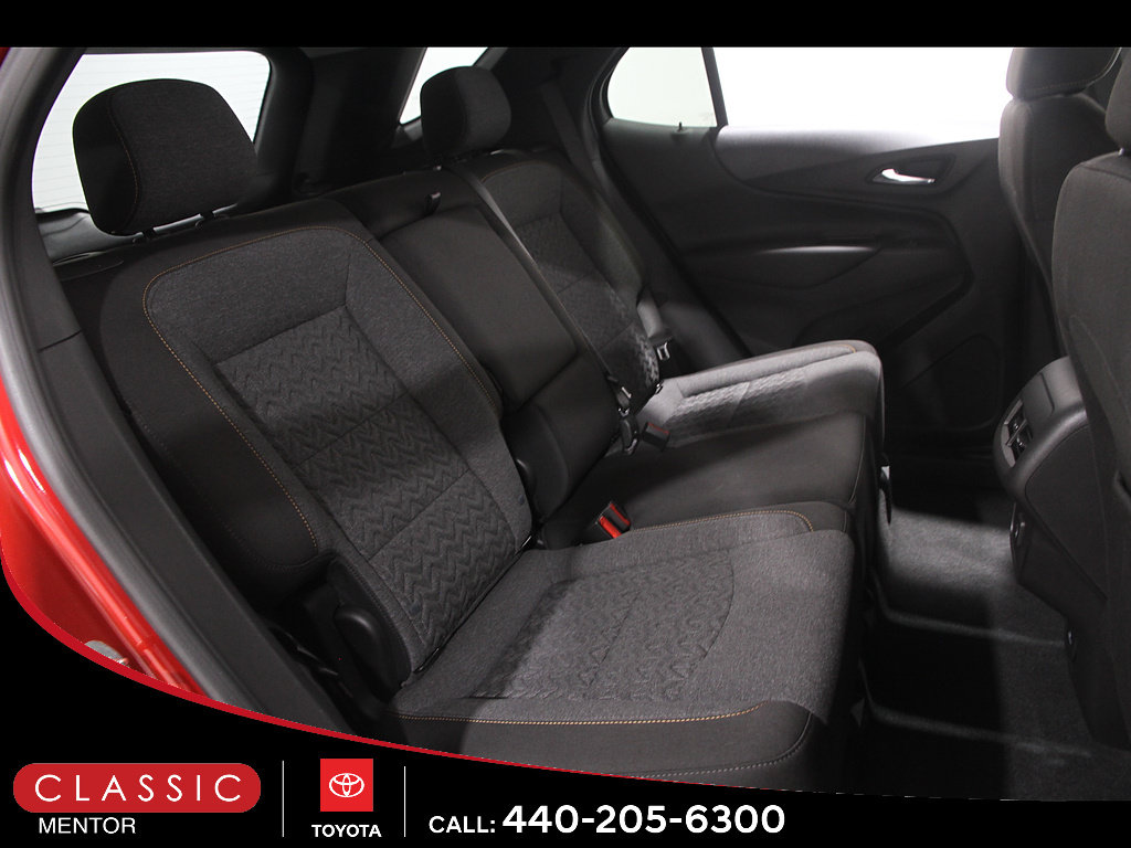 Used 2024 Chevrolet Equinox LT FWD image 18