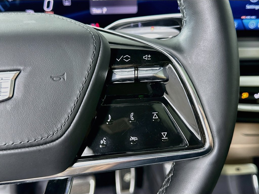 Certified 2026 Cadillac Lyriq Signature Luxury w/ Nappa Leather Package AWD/4WD image 13