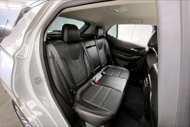 Certified 2025 Buick Encore GX Avenir w/ Avenir Convenience Package AWD/4WD image 18