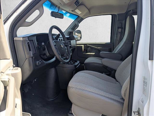 Used 2023 Chevrolet Express 3500 LS RWD image 21
