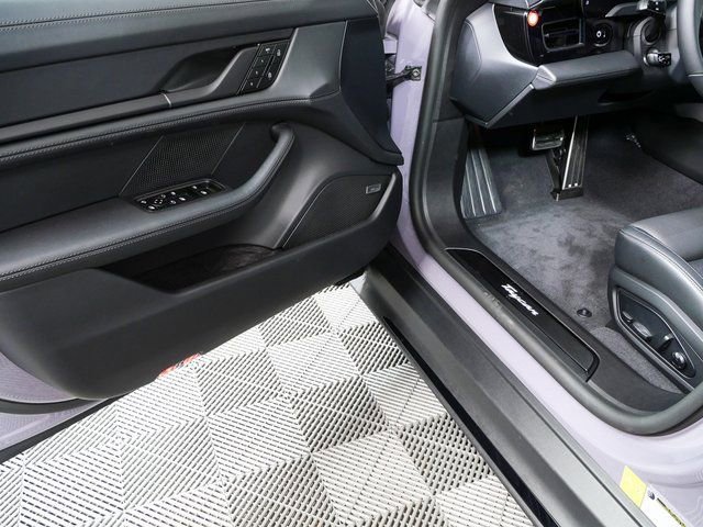 New 2026 Porsche Taycan RWD image 8