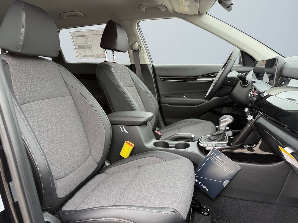 New 2026 Kia Seltos S image 15