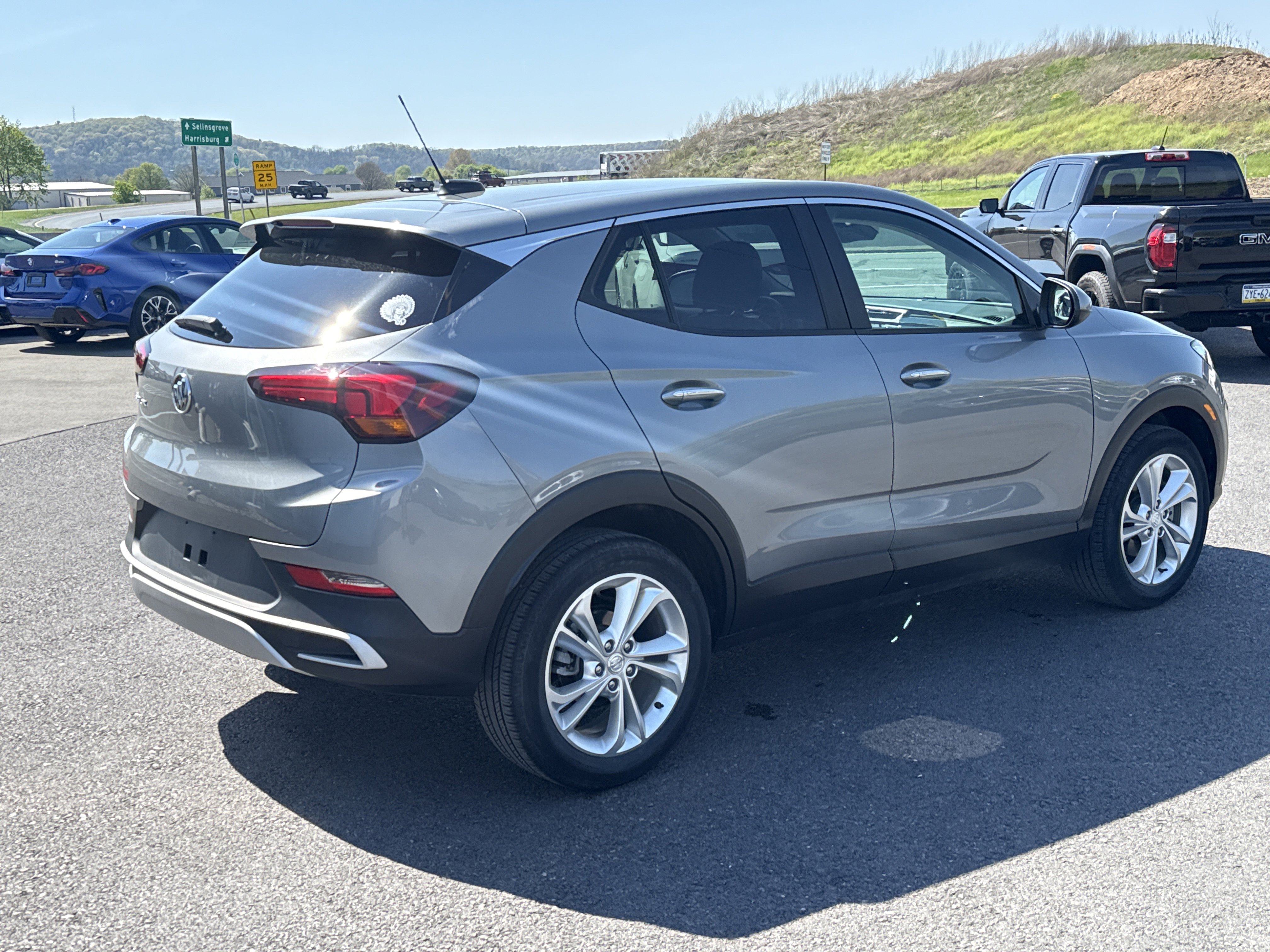 Used 2023 Buick Encore GX Preferred w/ Cold Weather Comfort Package FWD video 3