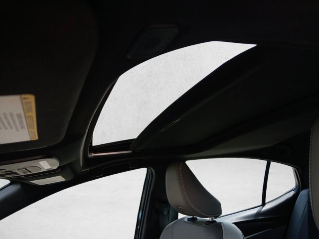 Used 2025 Toyota Camry SE w/ Convenience Package FWD image 16