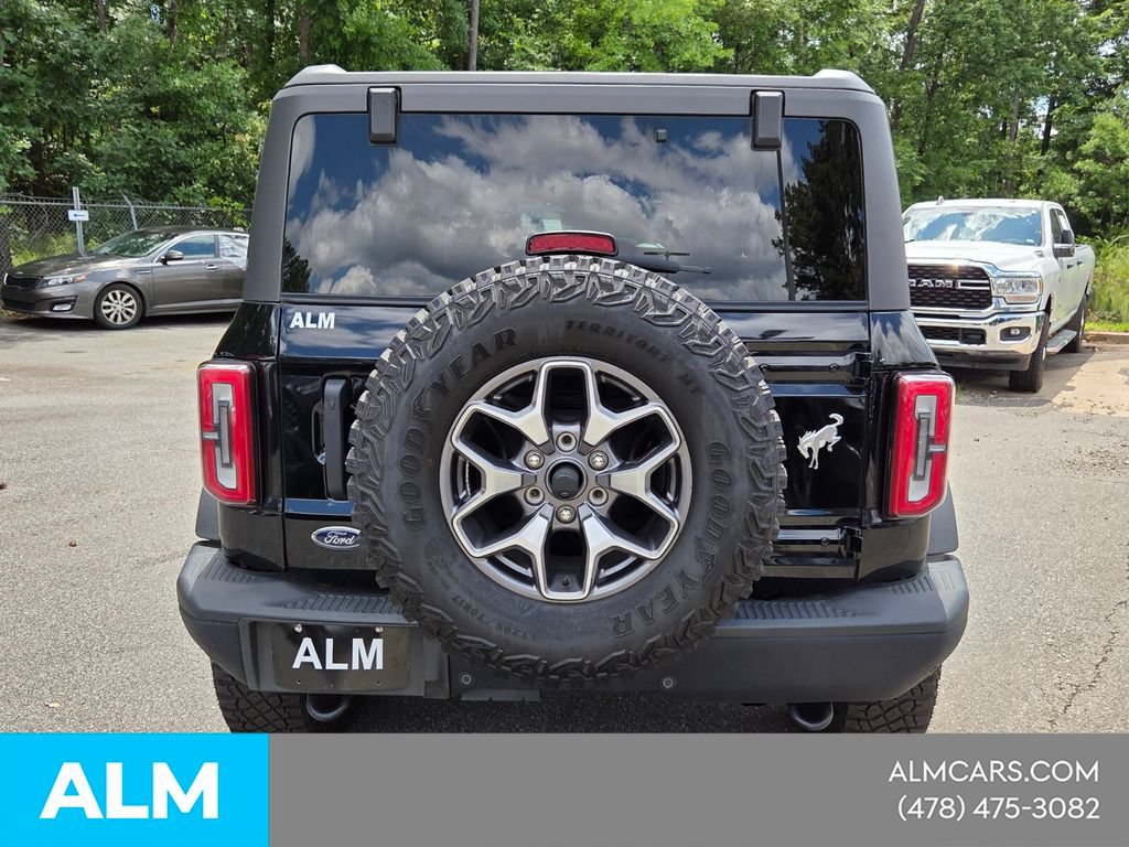 Used 2025 Ford Bronco Badlands AWD/4WD image 11