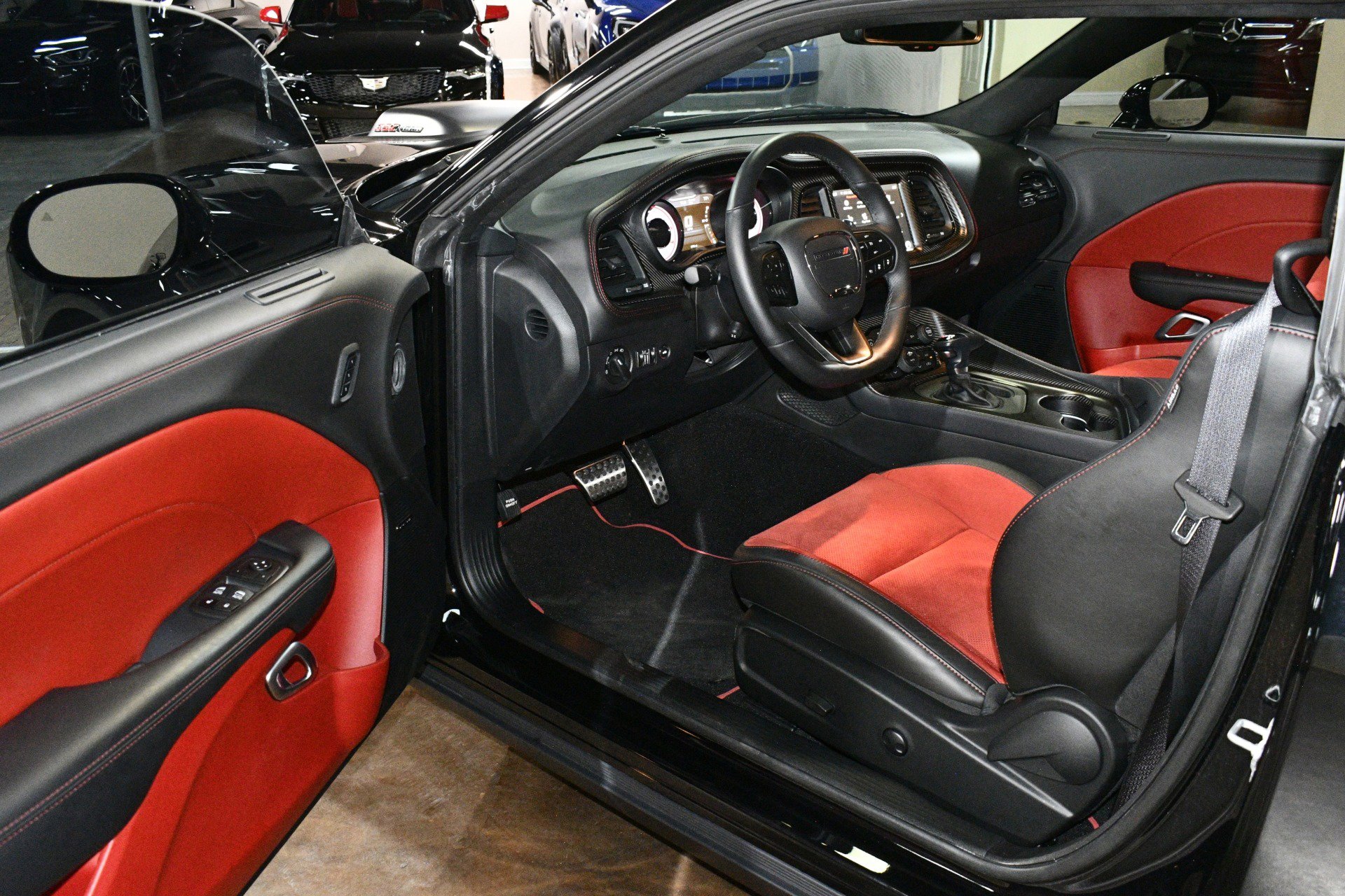 Used 2022 Dodge Challenger R/T Scat Pack RWD image 47