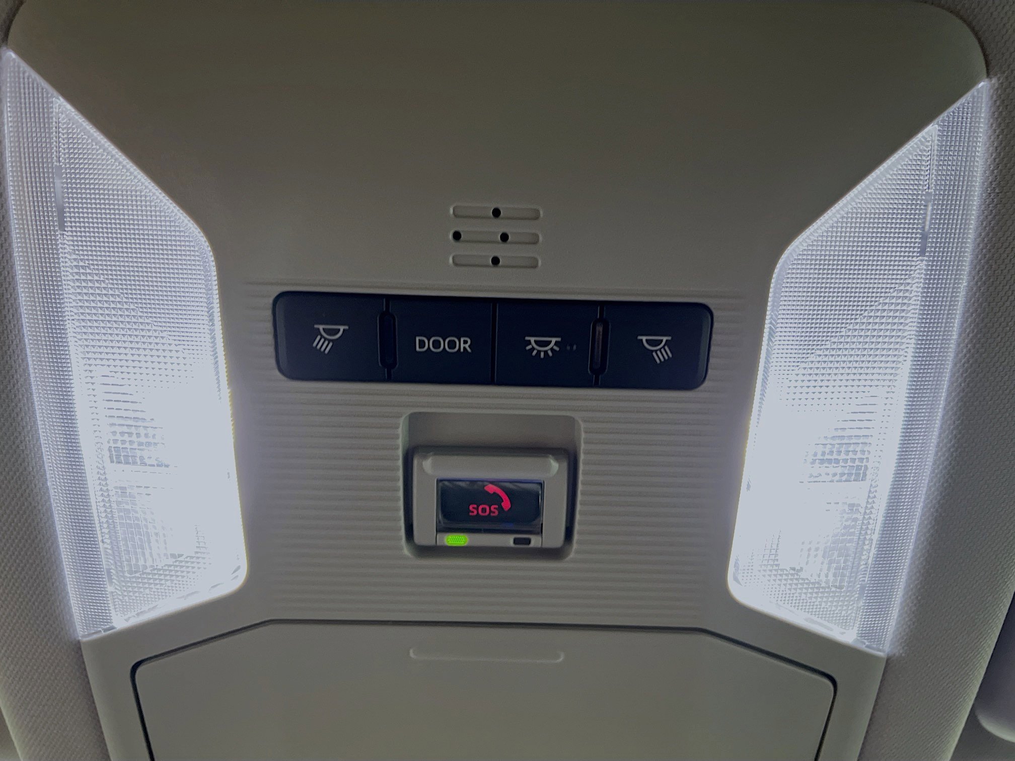 Used 2025 Toyota RAV4 LE image 21