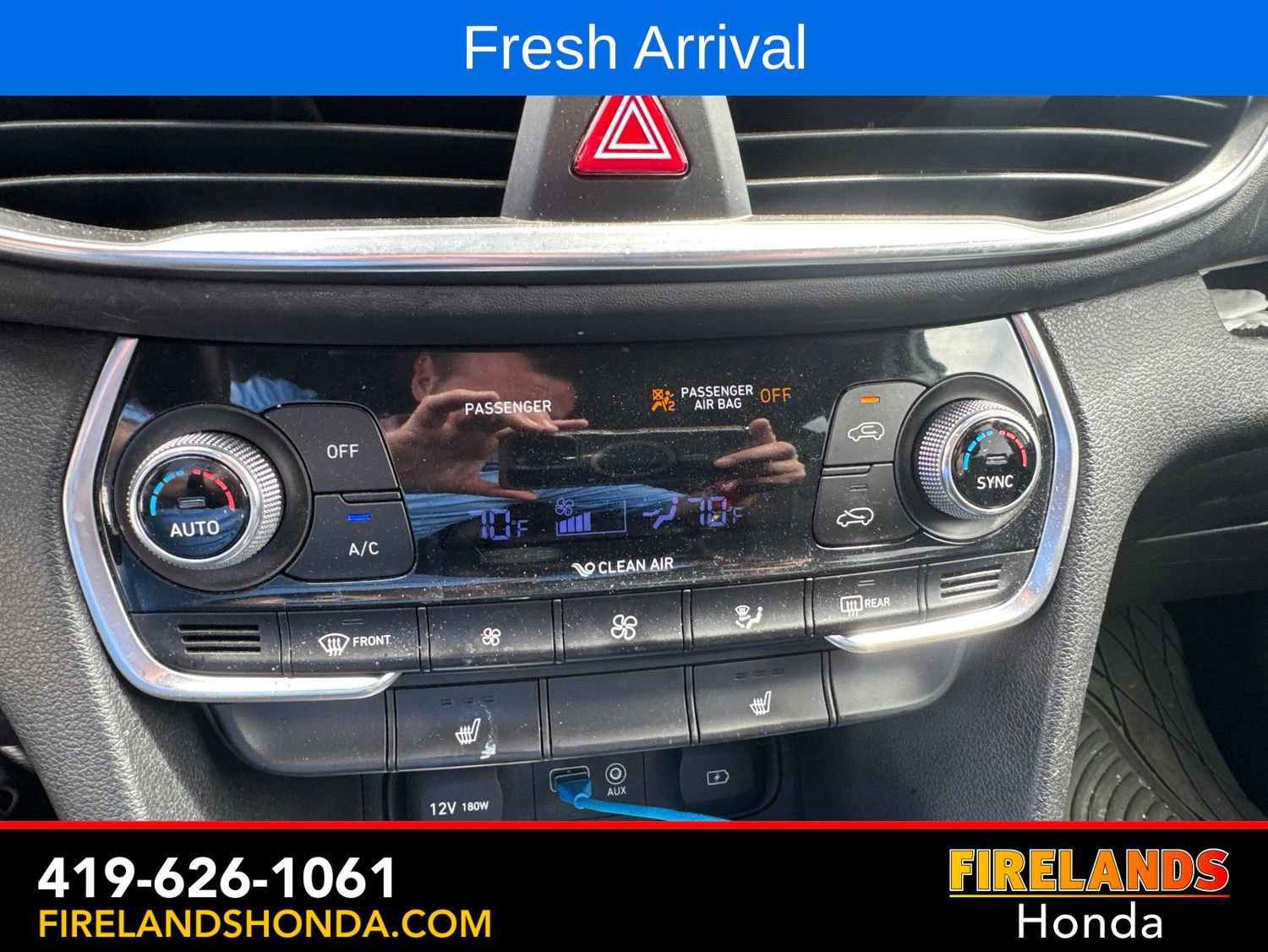 Used 2019 Hyundai Santa Fe Limited FWD image 25