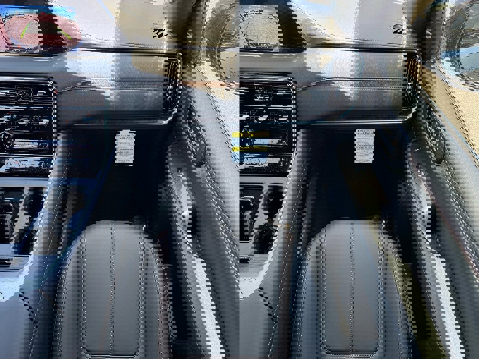 New 2025 Nissan Armada SL w/ Captain's Chari Seat Package image 25