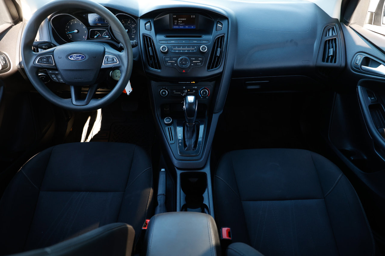 Used 2015 Ford Focus SE image 21