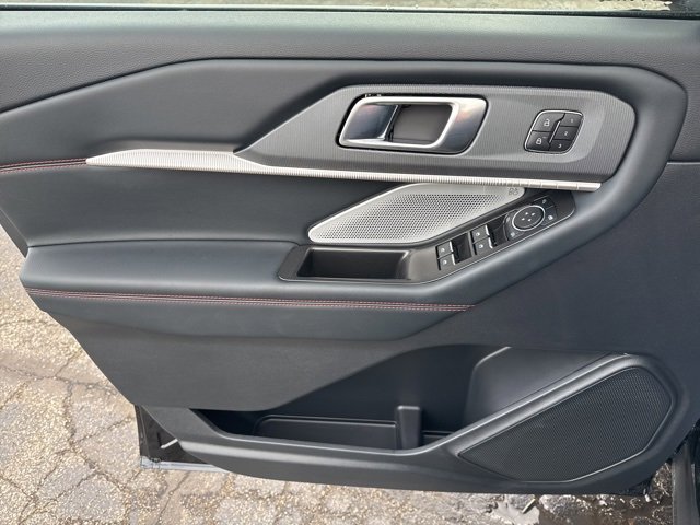 New 2026 Ford Explorer ST w/ Sun And Sound Package image 15