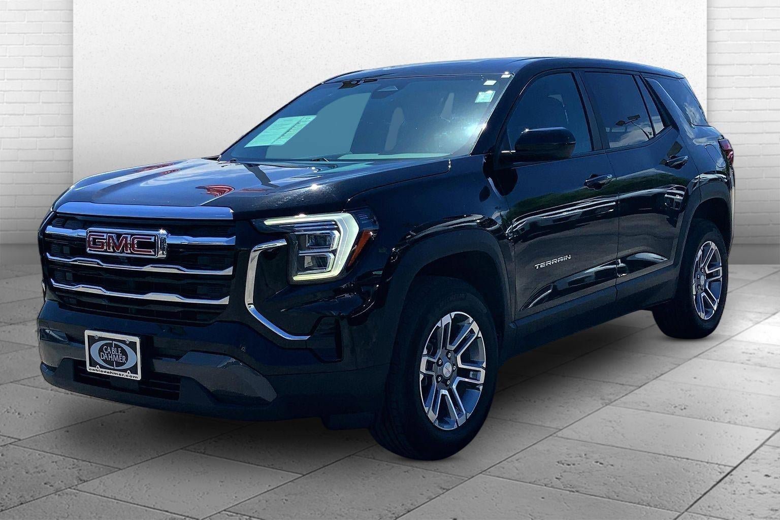 Used 2025 GMC Terrain Elevation AWD/4WD image 11