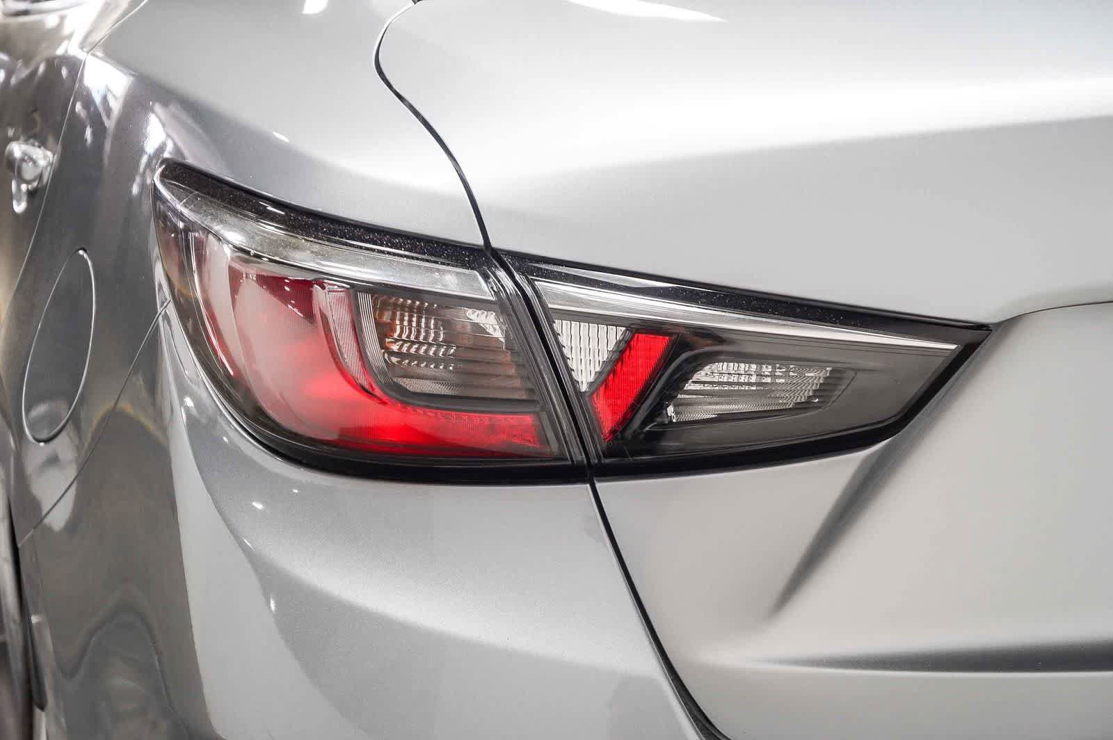 Certified 2018 Toyota Yaris iA FWD image 9