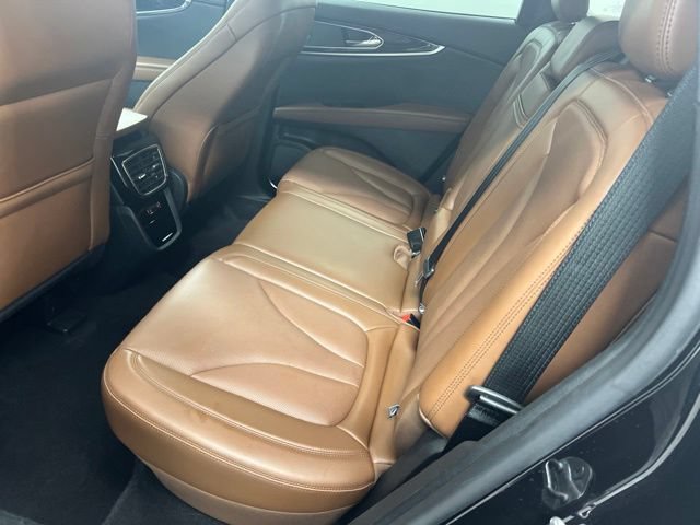 Used 2023 Lincoln Nautilus Reserve w/ Monochromatic Package AWD/4WD image 11