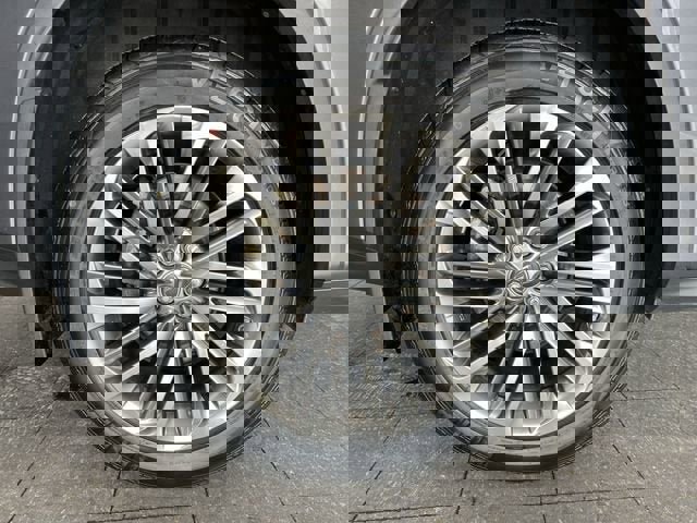 Used 2022 Lexus RX 450hL Luxury w/ Cold Area Package (CK) image 33