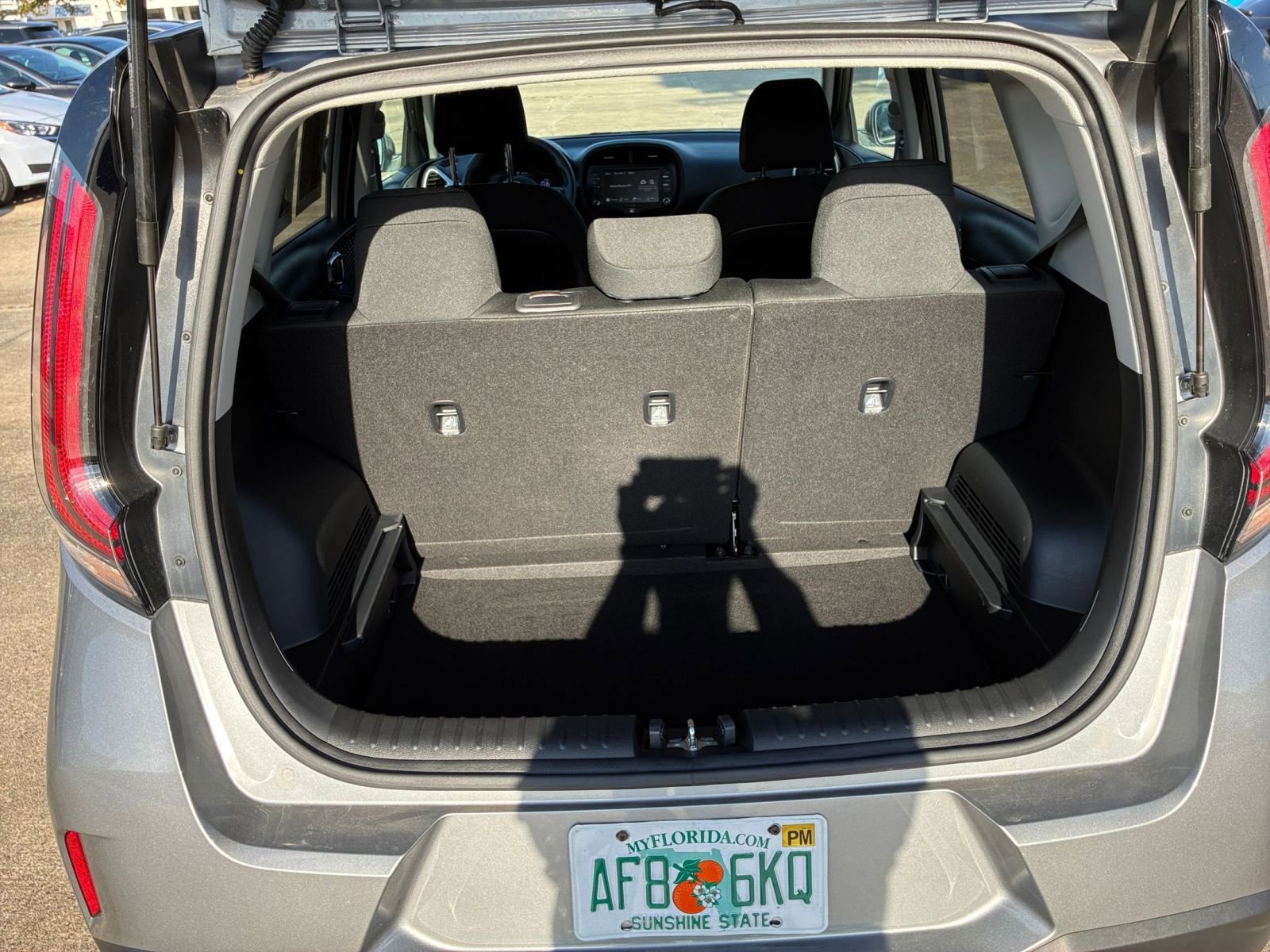 Used 2025 Kia Soul LX w/ LX Technology Package image 24