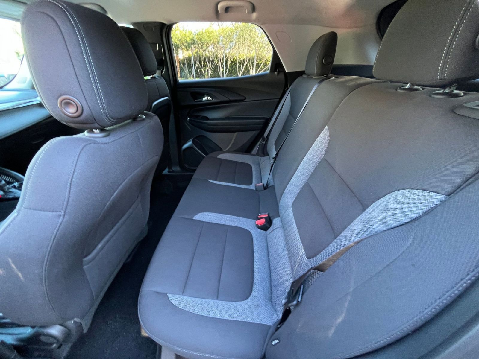 Used 2025 Chevrolet TrailBlazer LT image 23