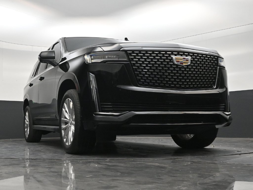 Used 2023 Cadillac Escalade Premium Luxury AWD/4WD image 25