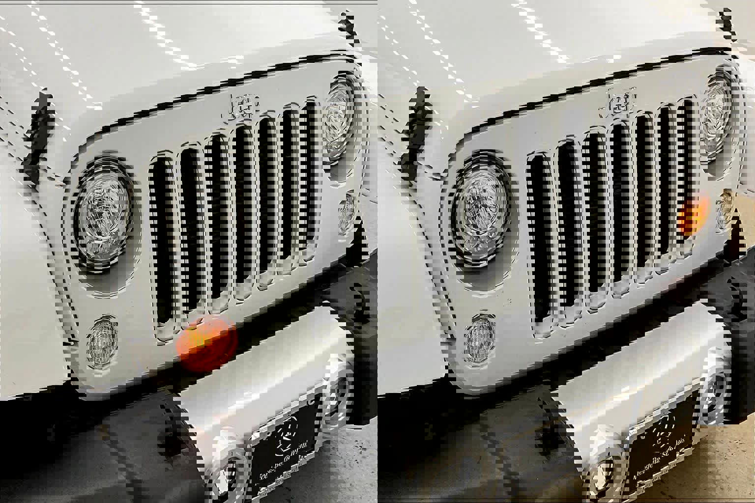 Used 2017 Jeep Wrangler Sahara w/ Connectivity Group image 28