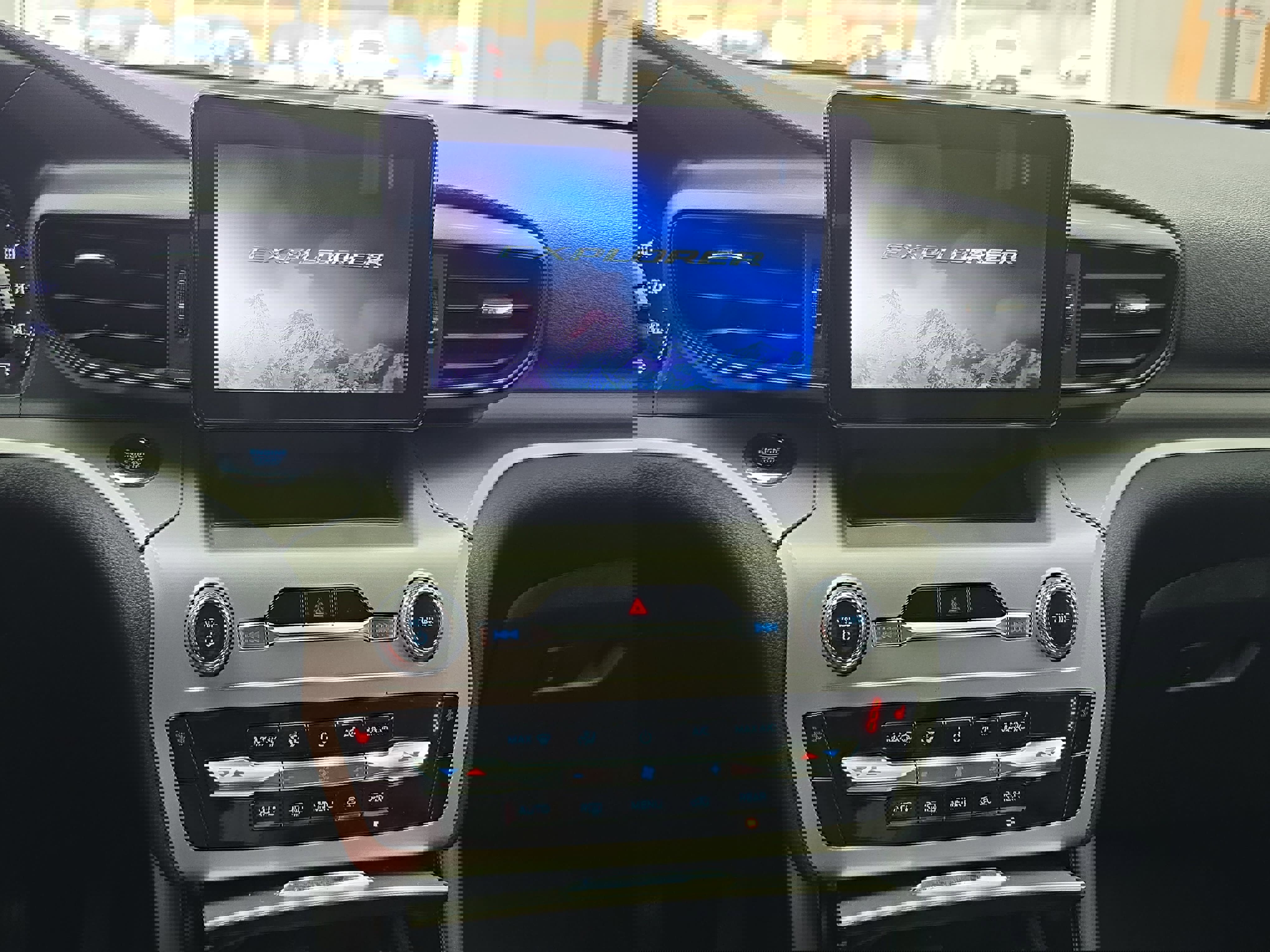 Used 2022 Ford Explorer XLT w/ Class IV Trailer Tow Package image 21