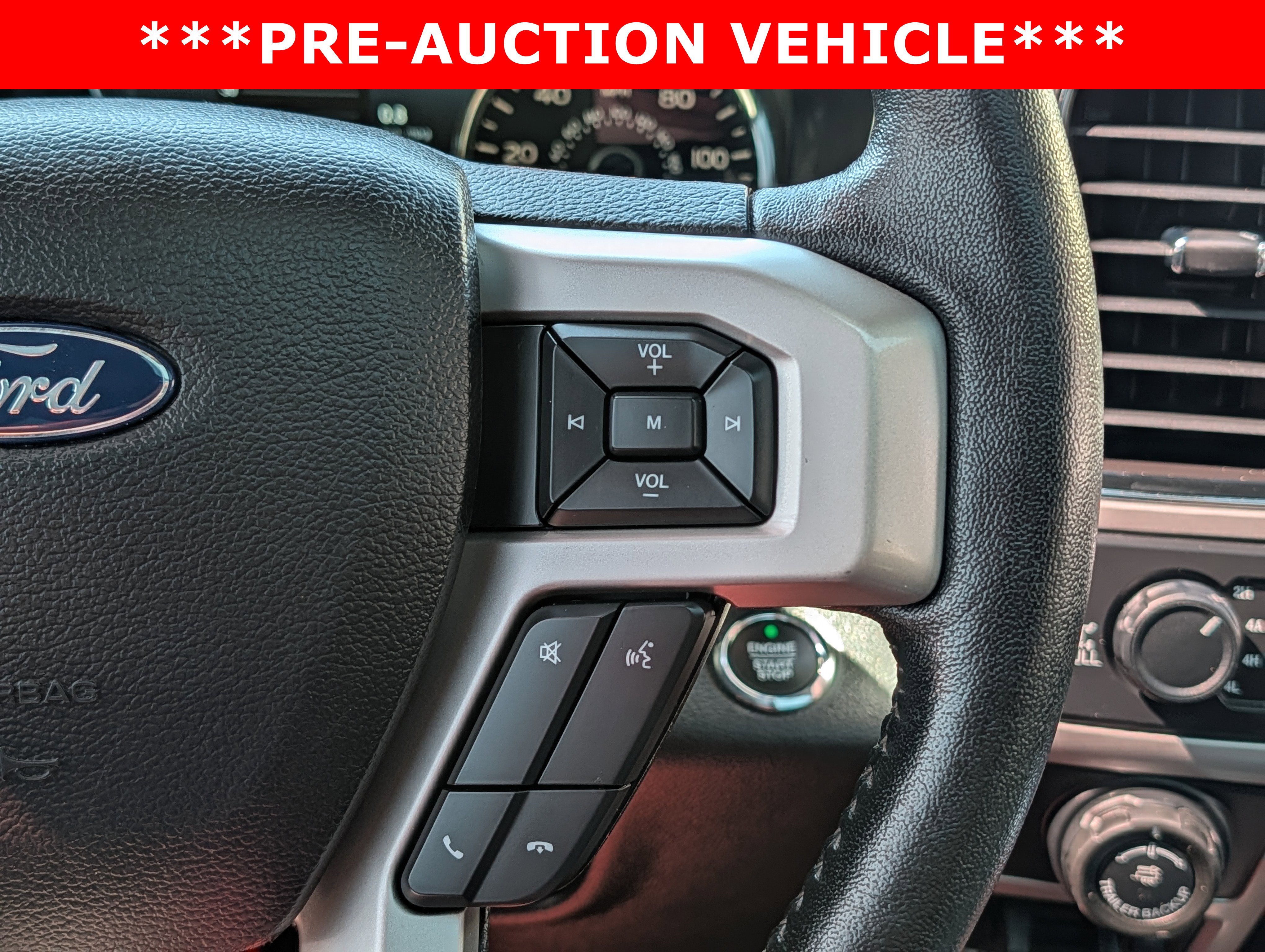 Used 2018 Ford F150 Lariat w/ Equipment Group 502A Luxury AWD/4WD image 30