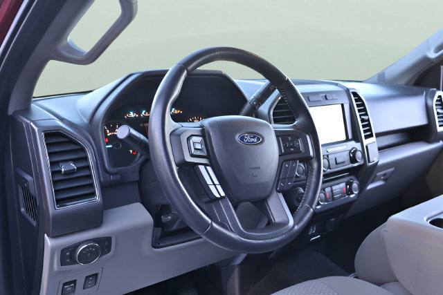 Used 2018 Ford F150 XLT w/ Equipment Group 302A Luxury AWD/4WD image 11