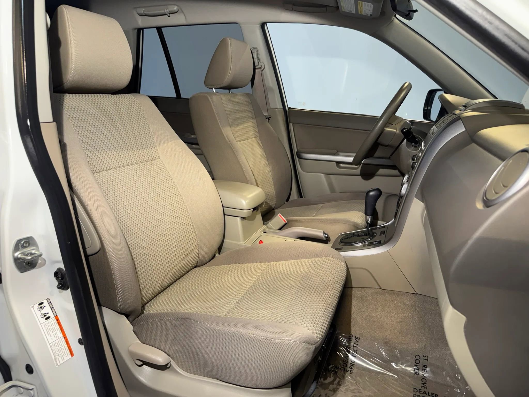 Used 2011 Suzuki Grand Vitara Premium image 23