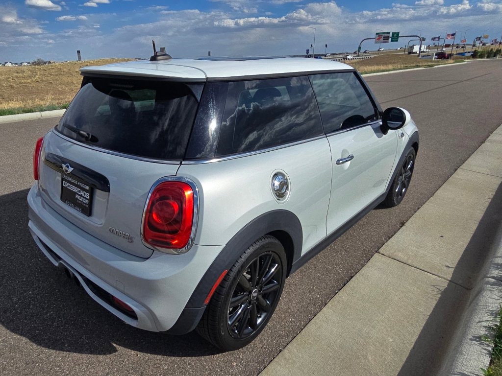 Used 2015 MINI Cooper S image 5