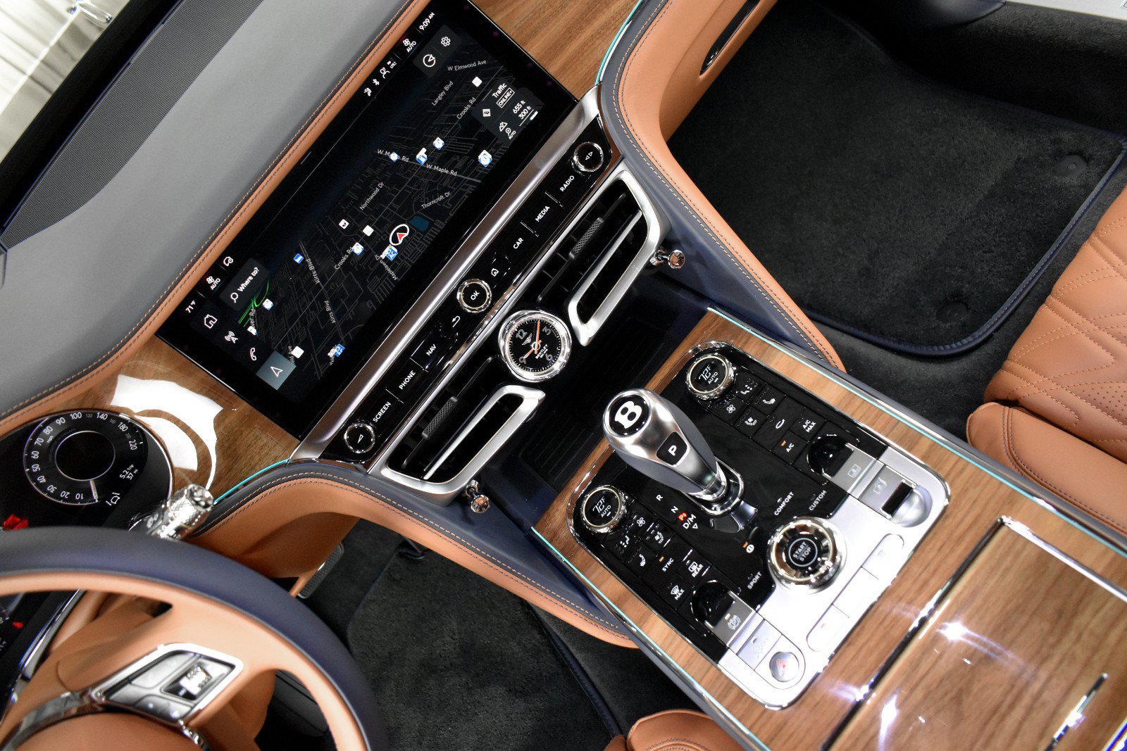 New 2027 Bentley Flying Spur AWD/4WD image 22