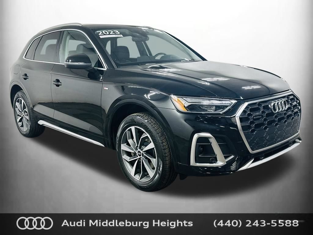 Certified 2023 Audi Q5 2.0T Premium Plus w/ Premium Plus Package AWD/4WD image 1