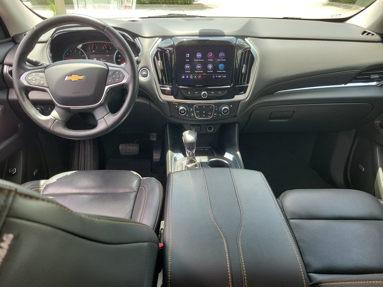 Used 2021 Chevrolet Traverse Premier w/ Redline Edition AWD/4WD image 13