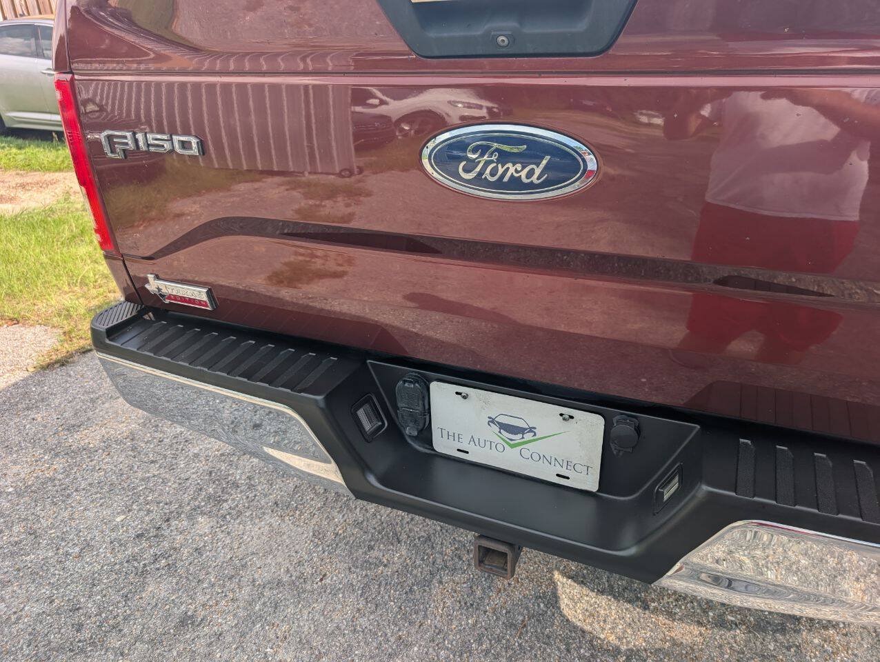 Used 2016 Ford F150 XLT w/ Equipment Group 301A Mid RWD image 5