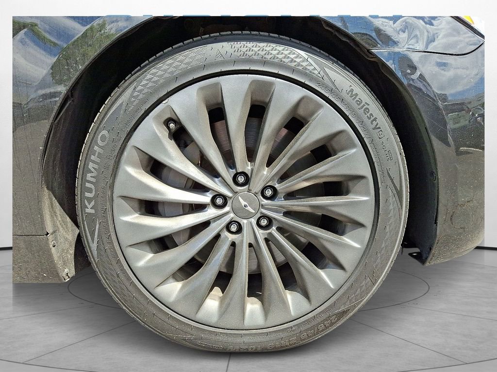 Used 2019 Genesis G90 5.0 Ultimate image 7