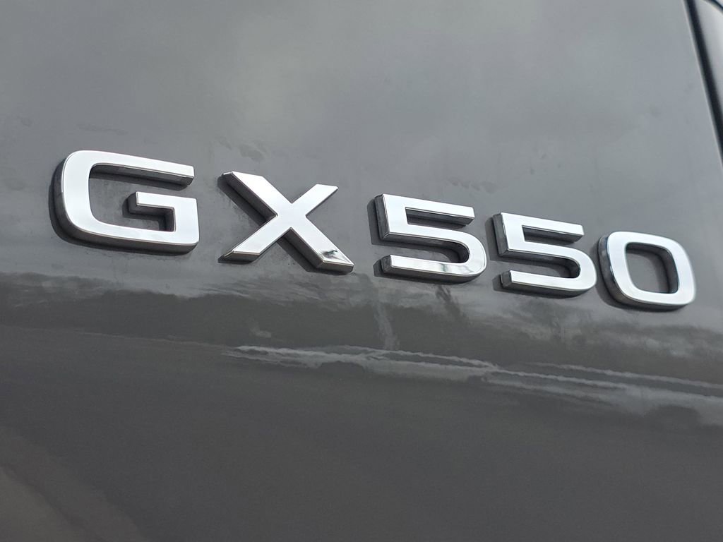 Used 2024 Lexus GX 550 w/ Accessory Package (Z1) image 10