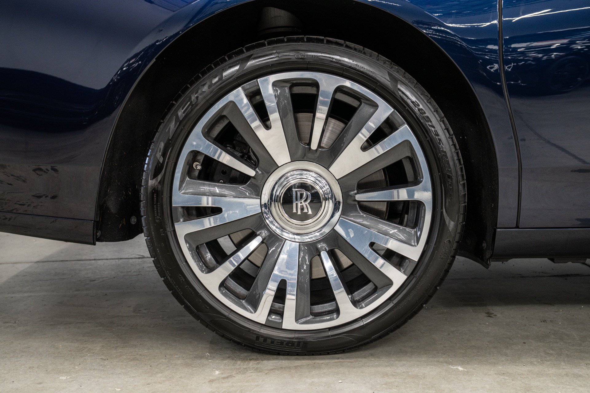 Used 2020 Rolls-Royce Ghost RWD image 47