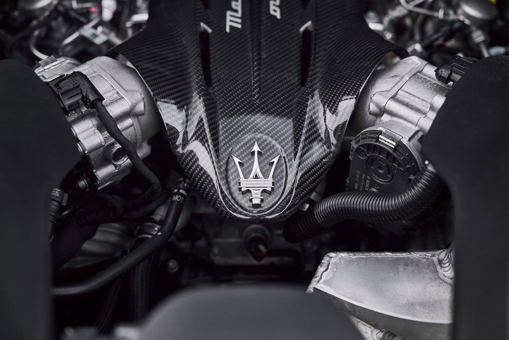 Used 2024 Maserati MC20 Coupe image 31