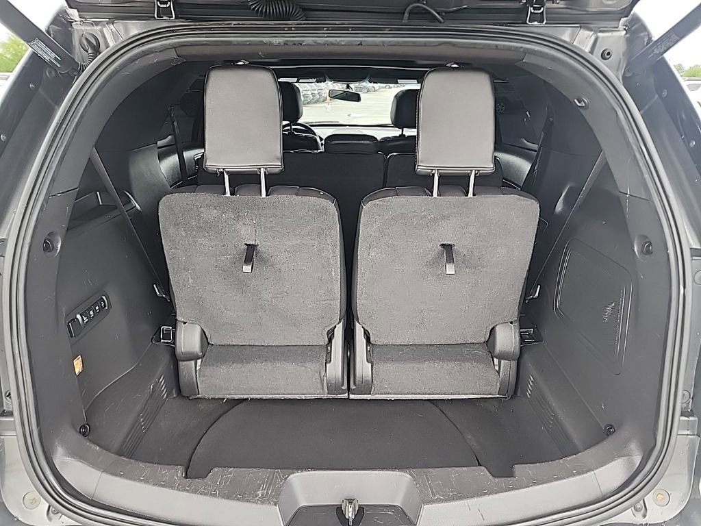 Used 2015 Ford Explorer Sport w/ Equipment Group 401A image 9