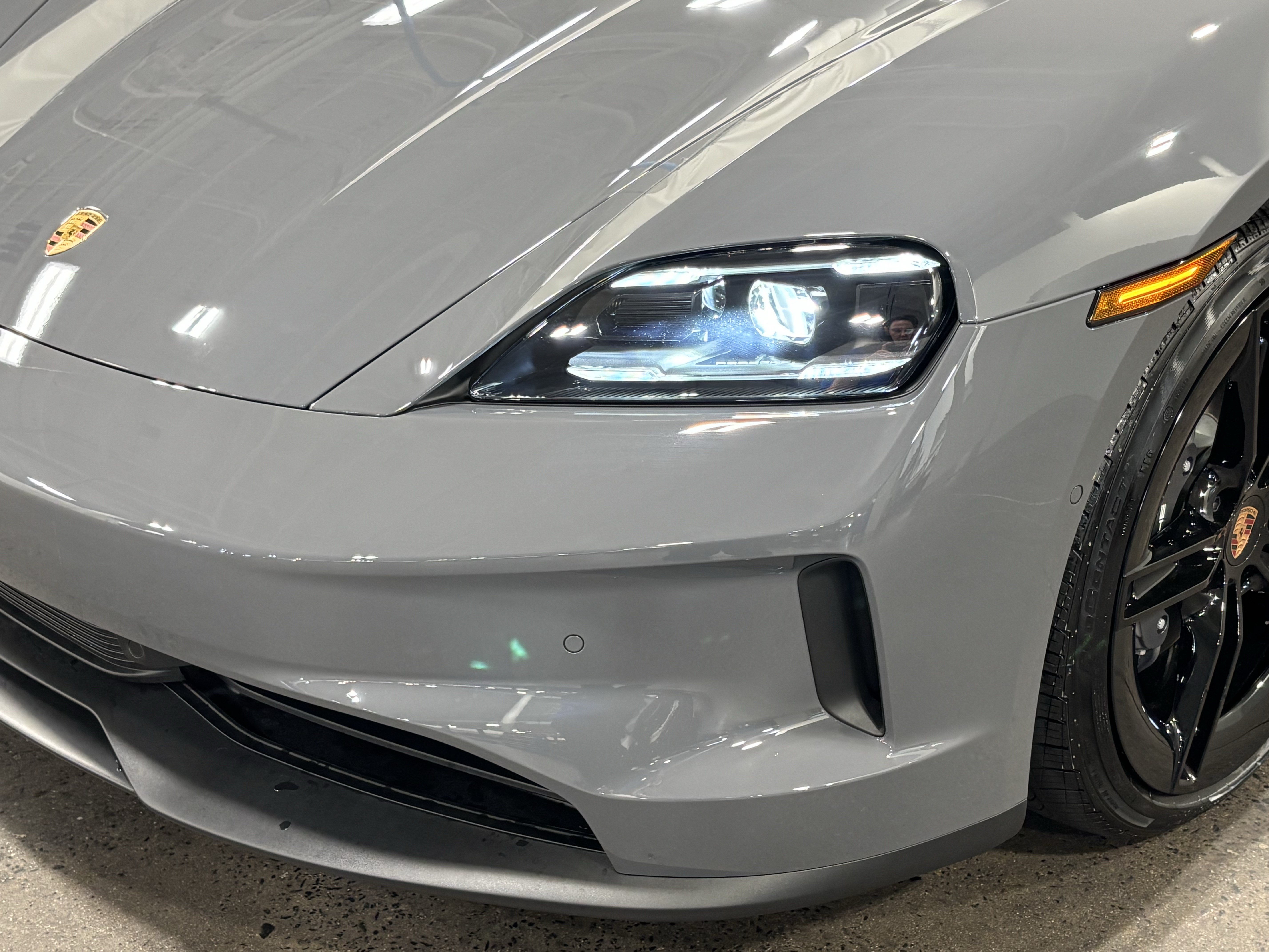 New 2026 Porsche Taycan AWD/4WD image 32