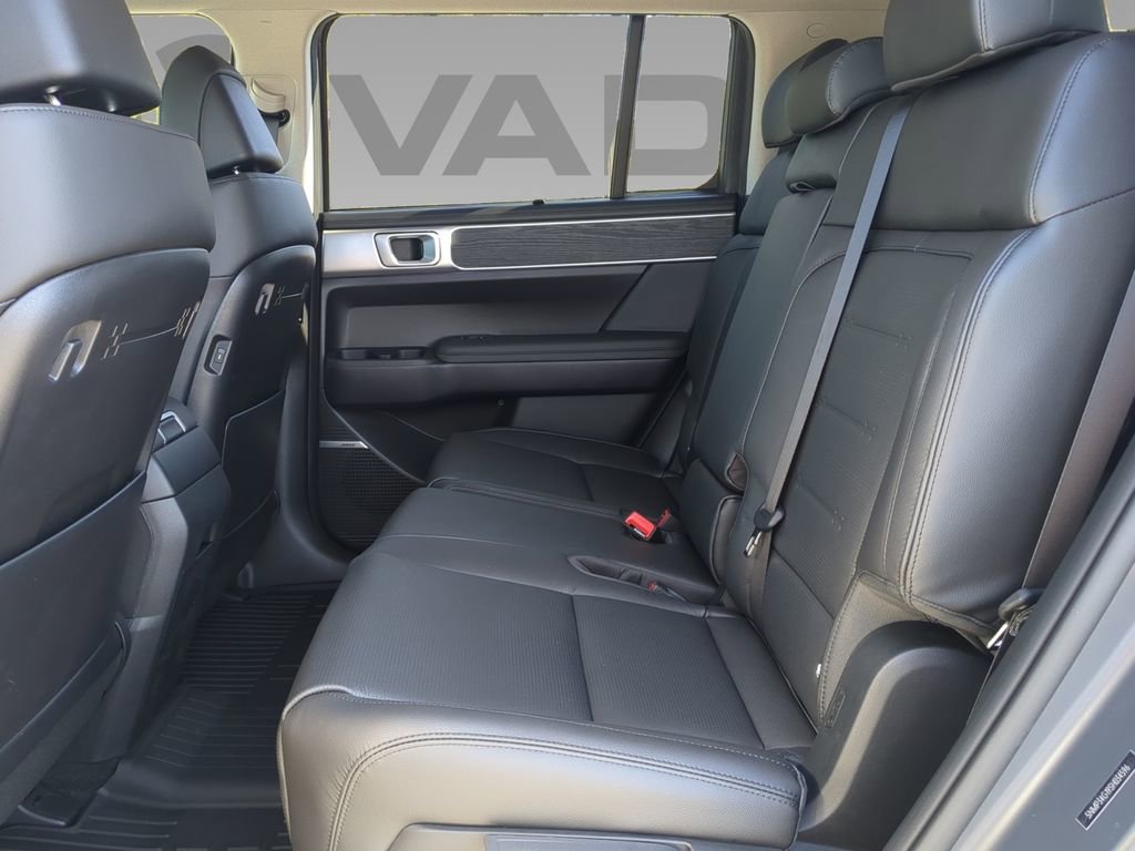 New 2025 Hyundai Santa Fe Limited image 15